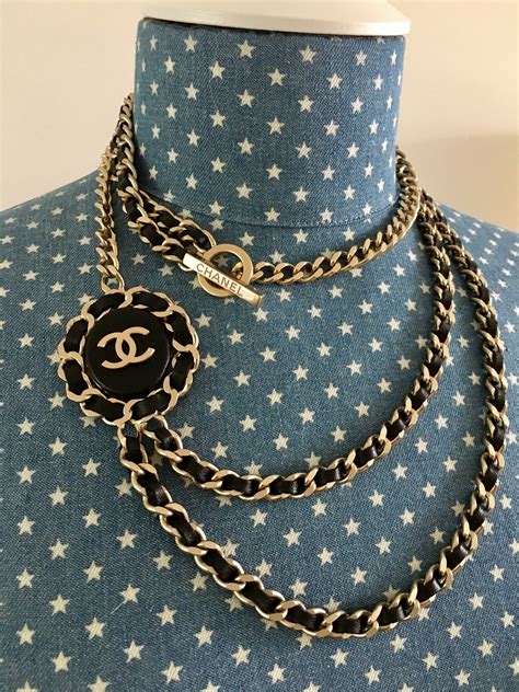 chanel ring necklace.